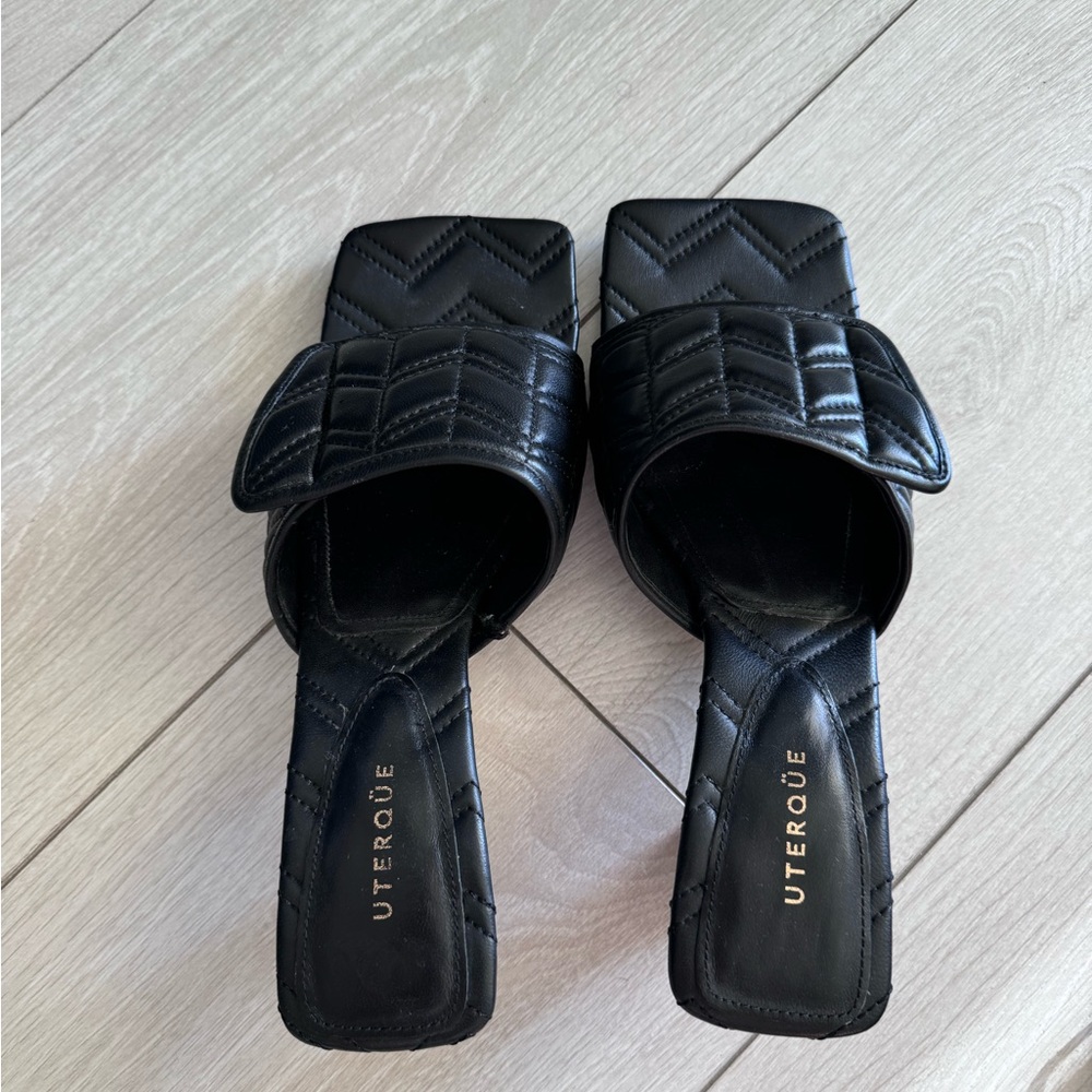 Uterque black mules 38